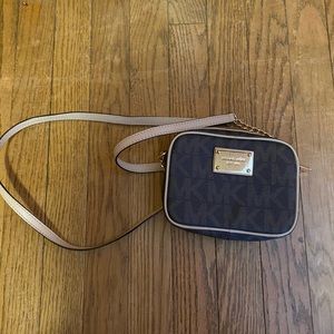 Michael Kors crossbody